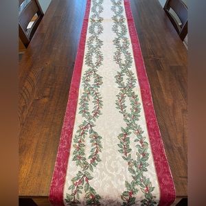 Christmas Table Runner - Extra Long 118” x 14”